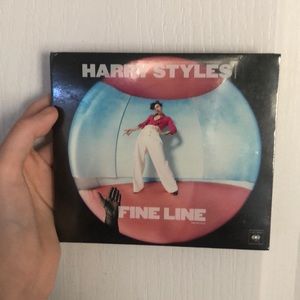 Fine Line Deluxe CD- Harry Styles